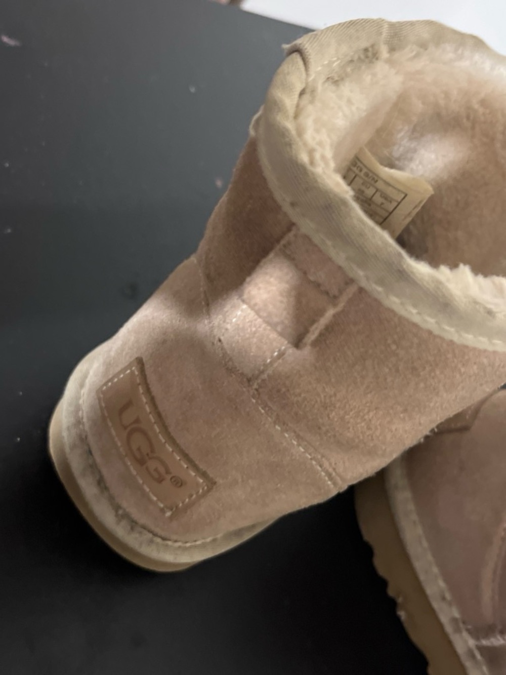 UGG Kids Mini Boot in Blush Tan